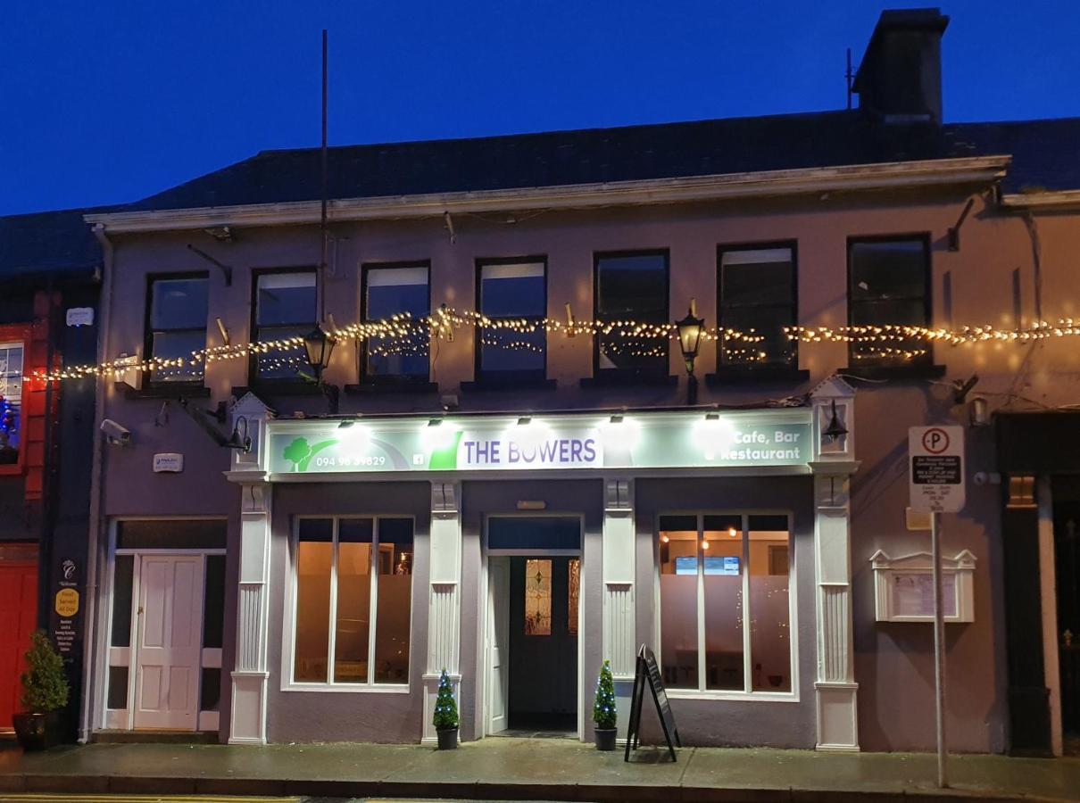 فندق The Bowers Bar & Restaurant بالينروب المظهر الخارجي الصورة