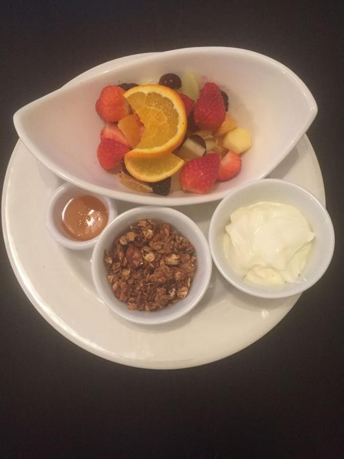فندق The Bowers Bar & Restaurant بالينروب المظهر الخارجي الصورة